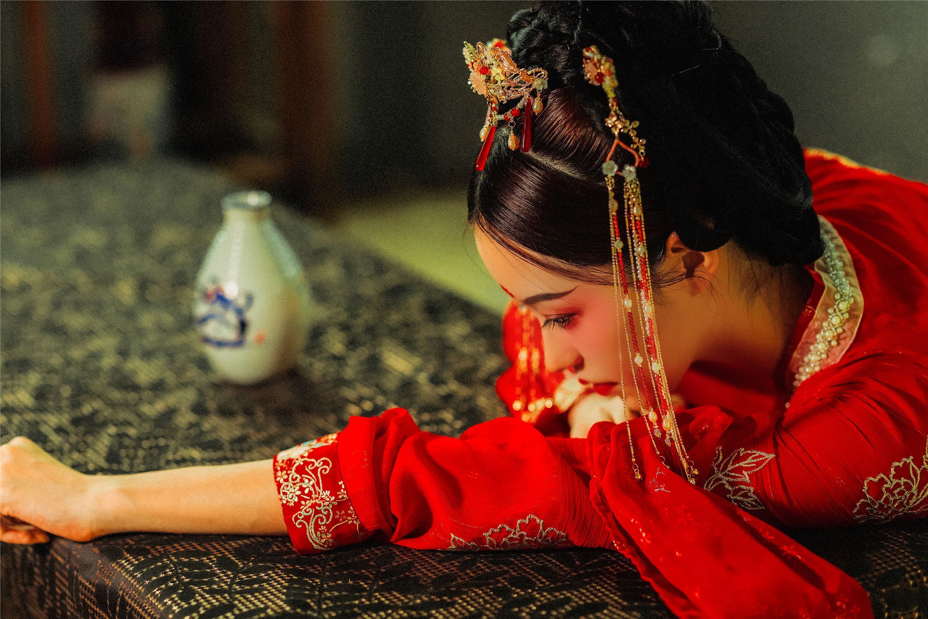 YITUYU艺图语 2021.08.23 梦千年 沧霁桔梗